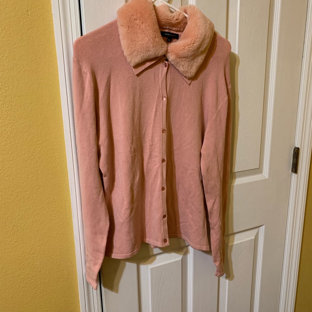 Gorgeous BCBG MaxAZARIA sweater , color is peach